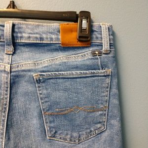 Lucky Brand Crop Jeans